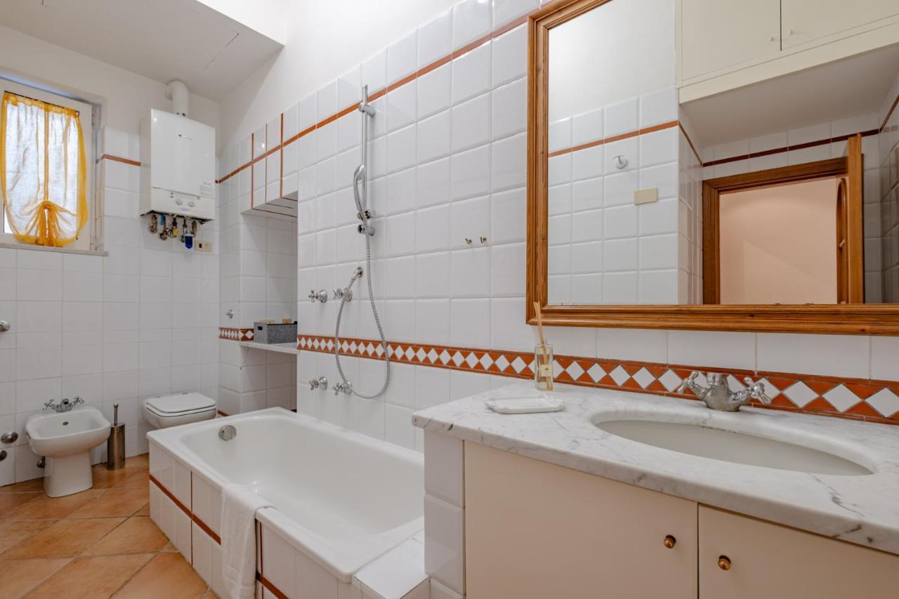 Ele Suites Pantheon Rome Exterior photo