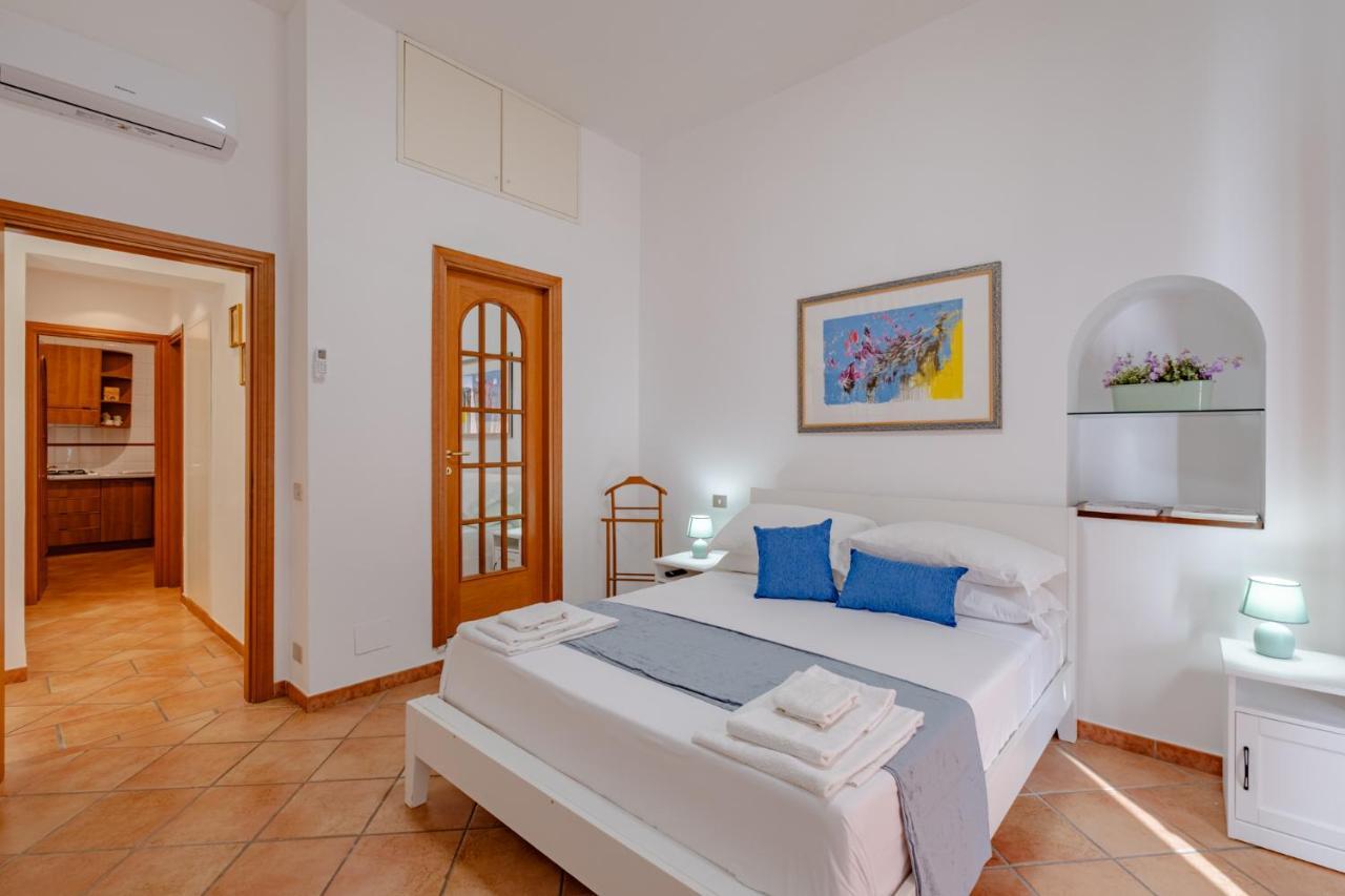 Ele Suites Pantheon Rome Exterior photo