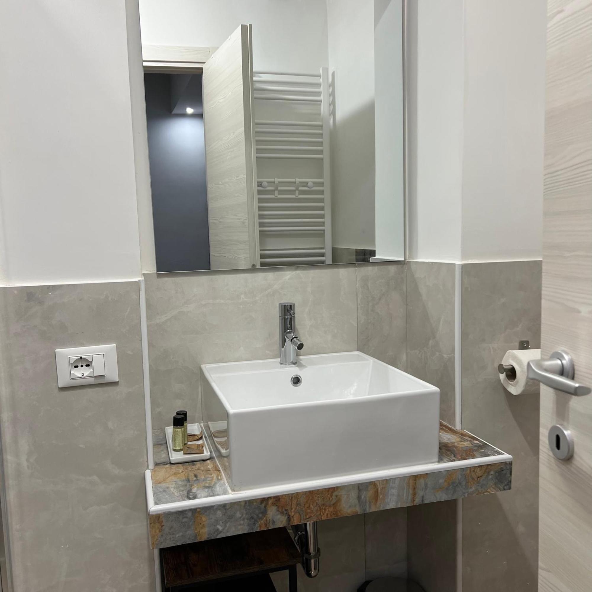 Ele Suites Pantheon Rome Exterior photo